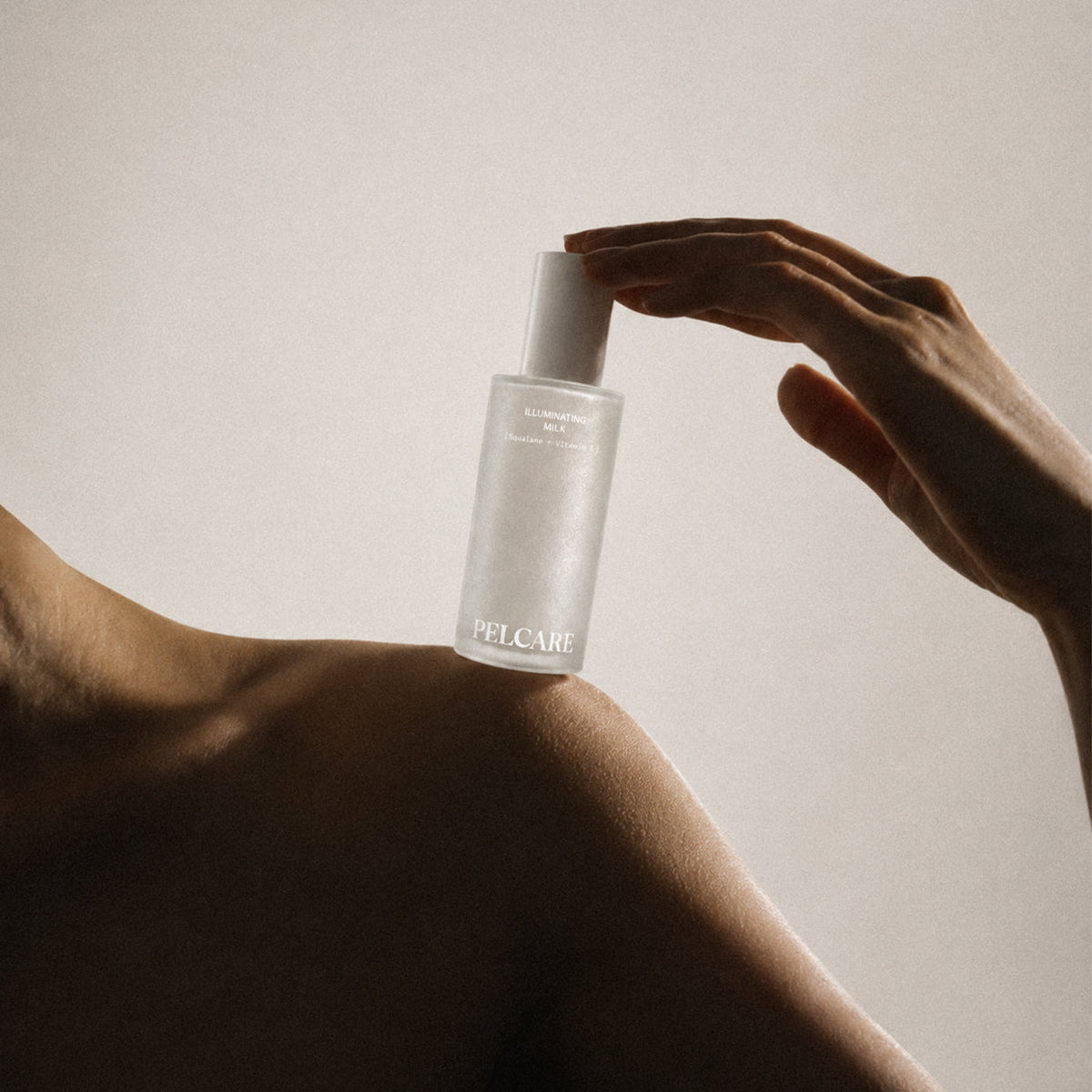 ILLUMINATING MILK [PEARL] TESTER 10 ML