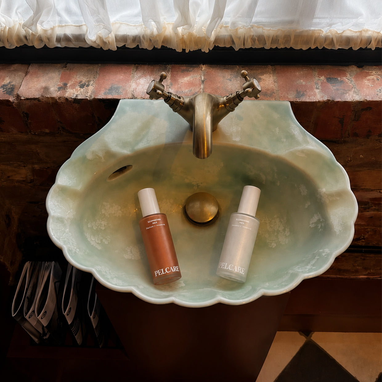ILLUMINATING MILK [PEARL & BRONZE]